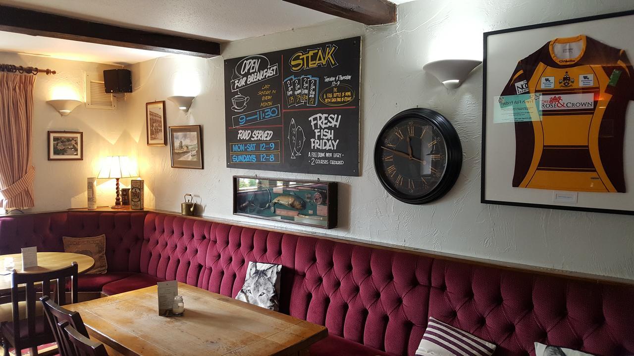 The Rose And Crown 호텔 허더즈필드 외부 사진